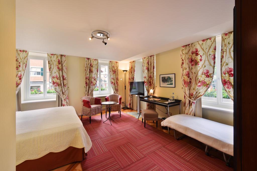 Romantik Hotel Schwan ホルゲン エクステリア 写真