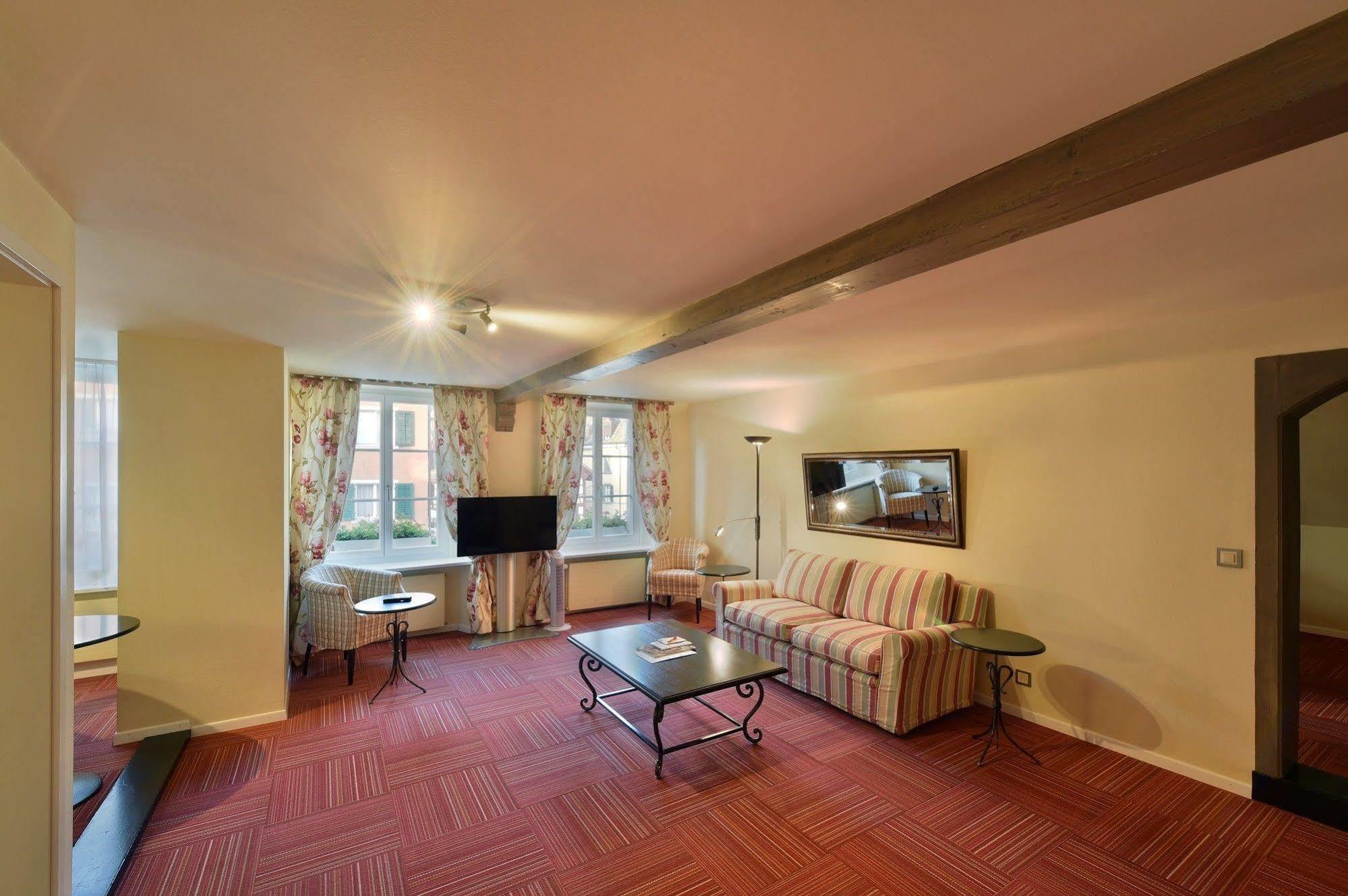 Romantik Hotel Schwan ホルゲン エクステリア 写真